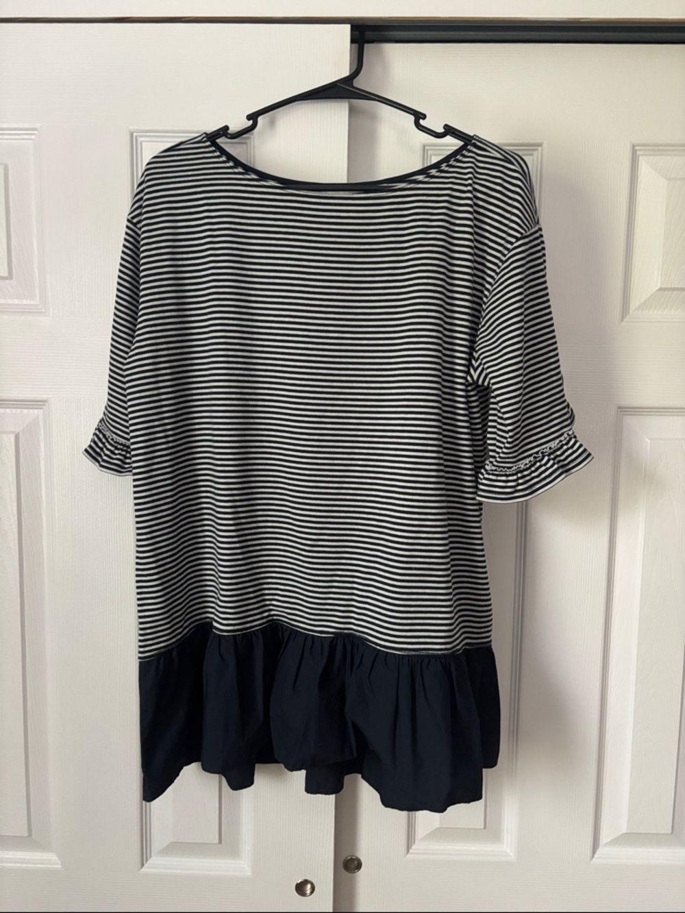 Maeve by Anthropologie Women’s Navy White Striped Ruffle Hem Tunic Top Size L